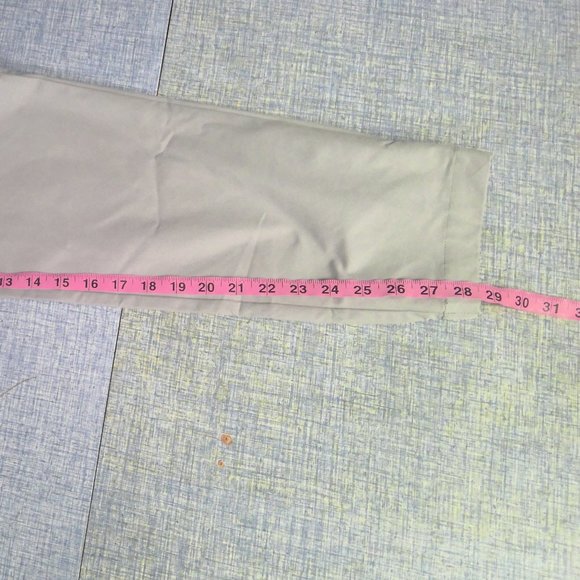 NWT Banana Republic Motion Tech Hybrid Pants Slacks Slim Fit Gray Men's size 30 - Picture 13 of 13